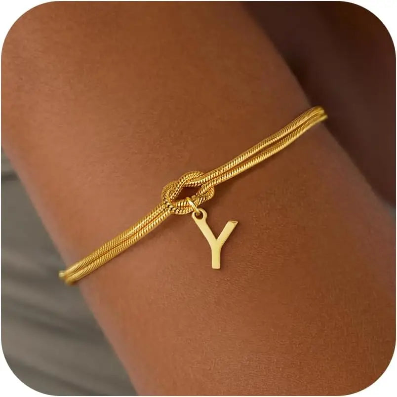 Initial and knot letter bracelet