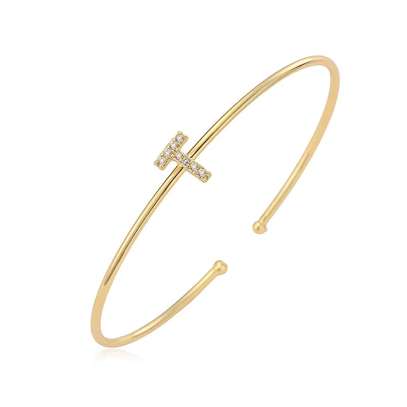 Minimalist initial bracelet t