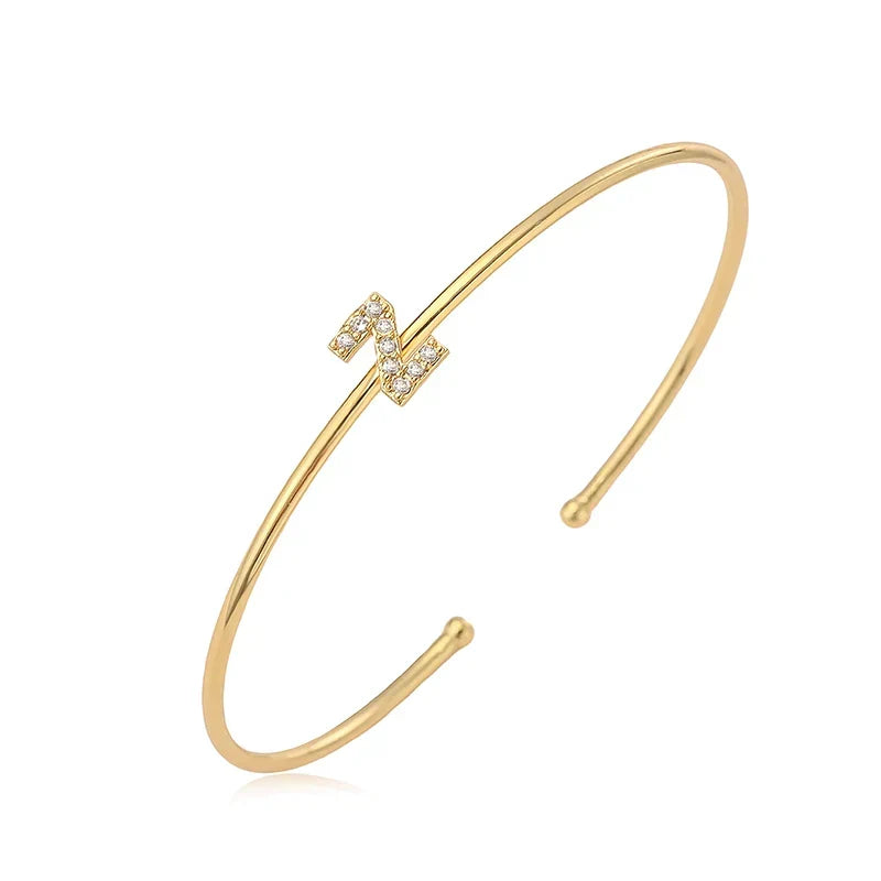 Minimalist initial bracelet z