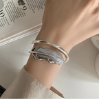 Silver-tone feather bracelet for women
