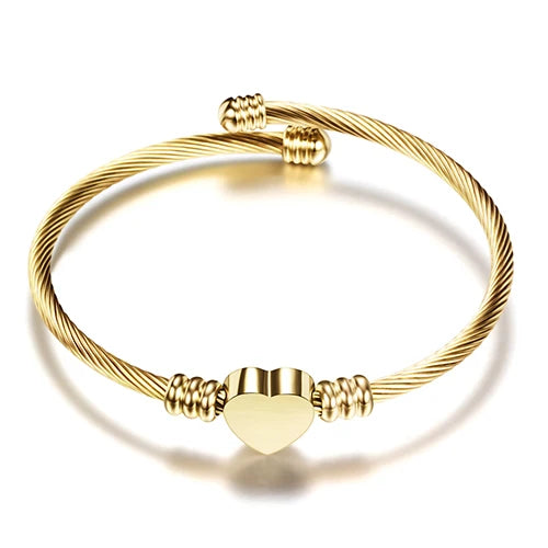 Adjustable Heart Curb Chain Bracelet for Women gold