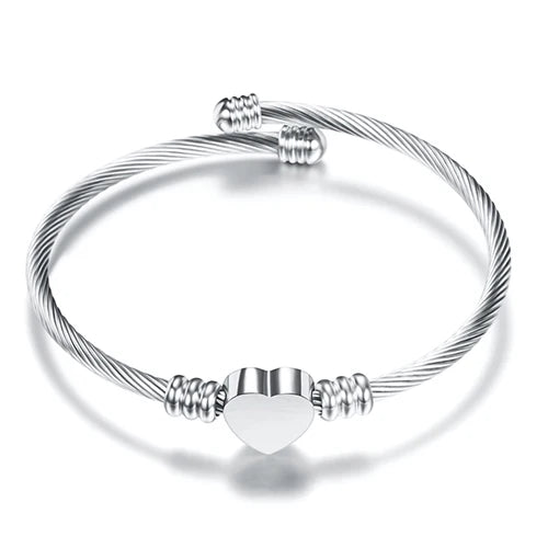 Adjustable Heart Curb Chain Bracelet for Women silver