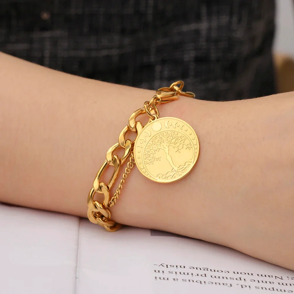 Triquetra Trinity Knot Bracelet gold