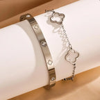 Set of 2 Bracelets with Silver 4-Leaf Clovers
