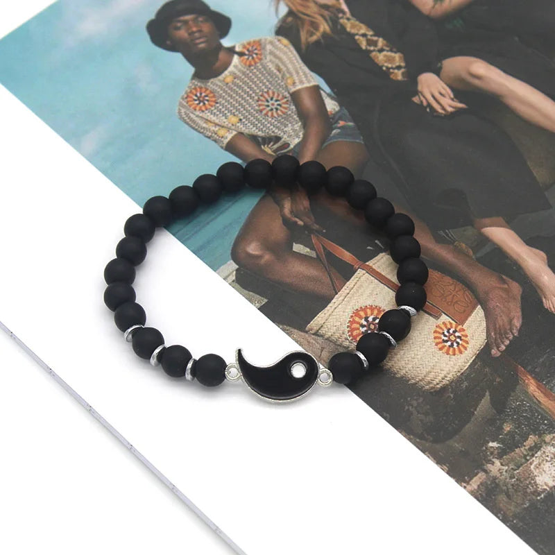Yin Yang Separable Gourmette Bracelets for Couples in Black and White Natural Stones