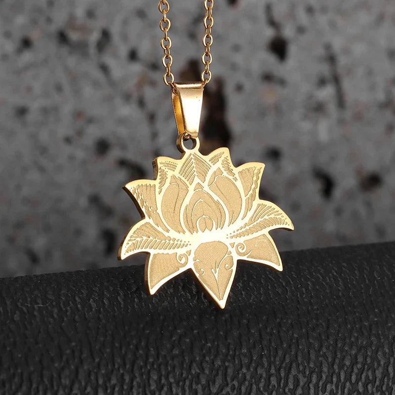 Gold Lotus Flower Chain & Medallion