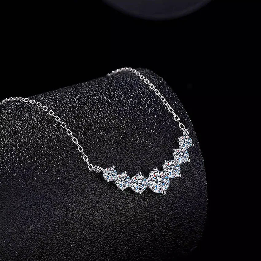 Artemis Spark Arc Necklace - Moissanite