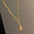 Asymmetric Necklace with Water Drop Pendant