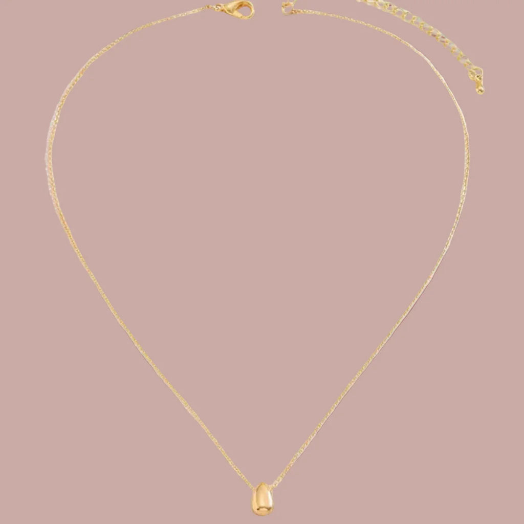 Necklace with Fine Gold Water Drop Pendant