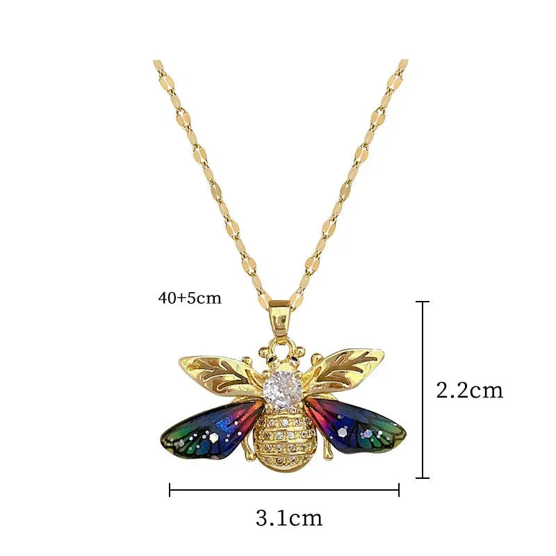 Necklace with bee pendant