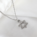 Necklace with symbolic Jewish Star of David pendant in silver