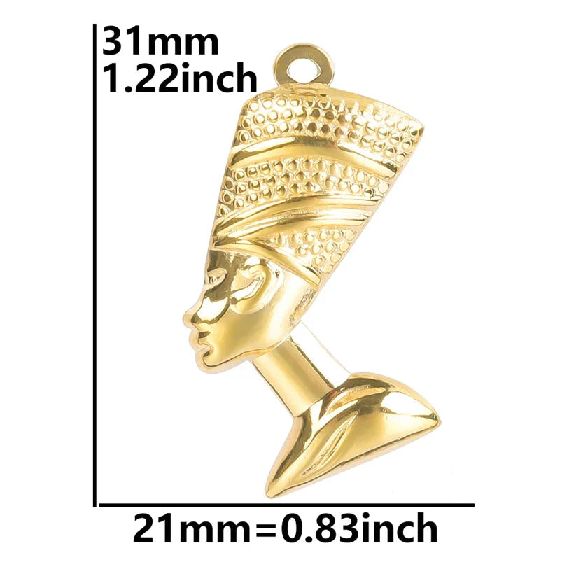 Necklace with Egyptian Pendant of Nefertiti