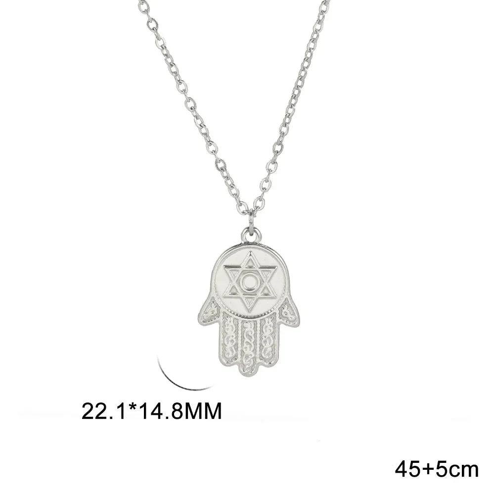 Necklace with protective pendant featuring the Star of David and Hamsa in silver