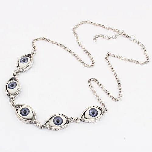 Necklace with Pendant Against the Evil Eye silver
