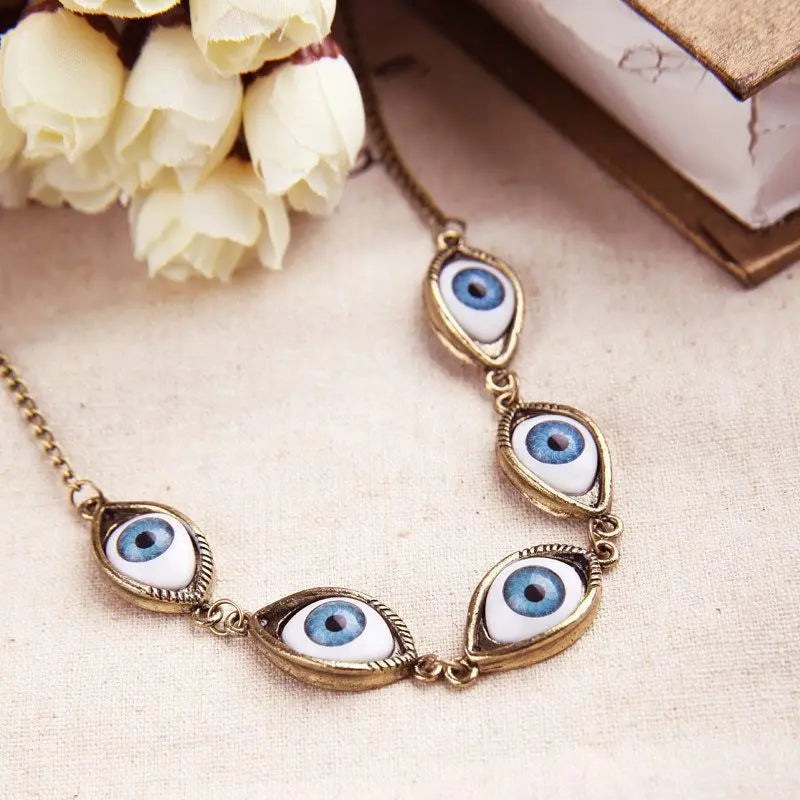 Necklace with Pendant Against the Evil Eye bronze