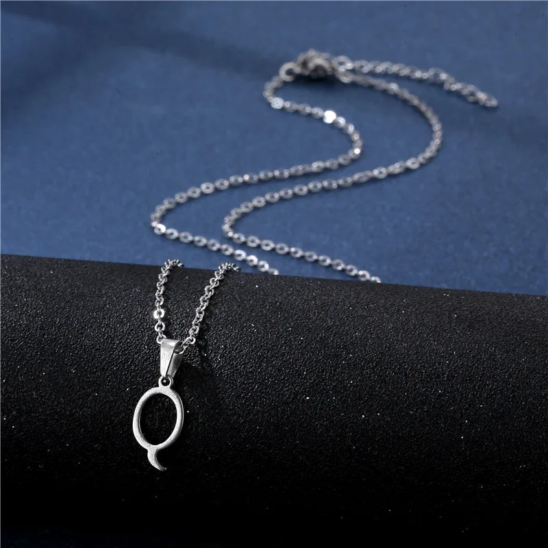 Personalized necklace with initial pendant q