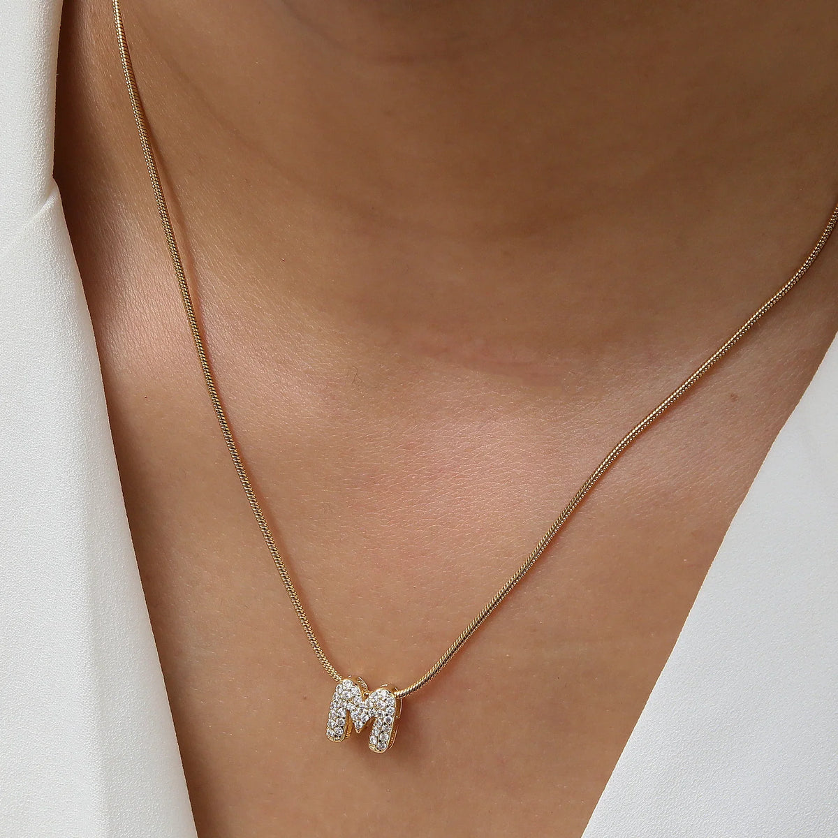 Rhinestone initial pendant necklace m