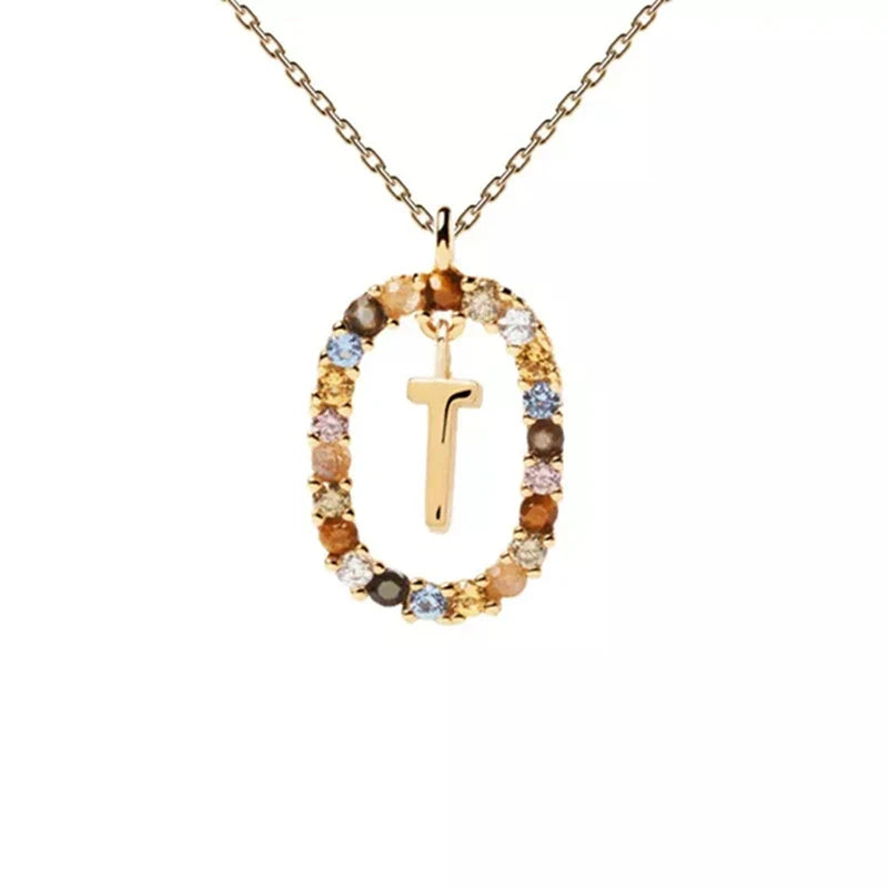 Oval initial pendant necklace t