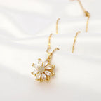 Necklace with Rotating Flower Pendant Anti-Stress for Women