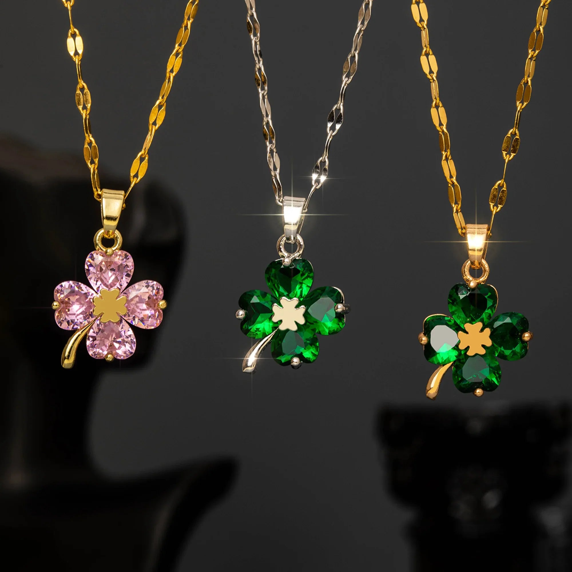 Necklace with Colored Four-Leaf Clover Pendant silver and green
