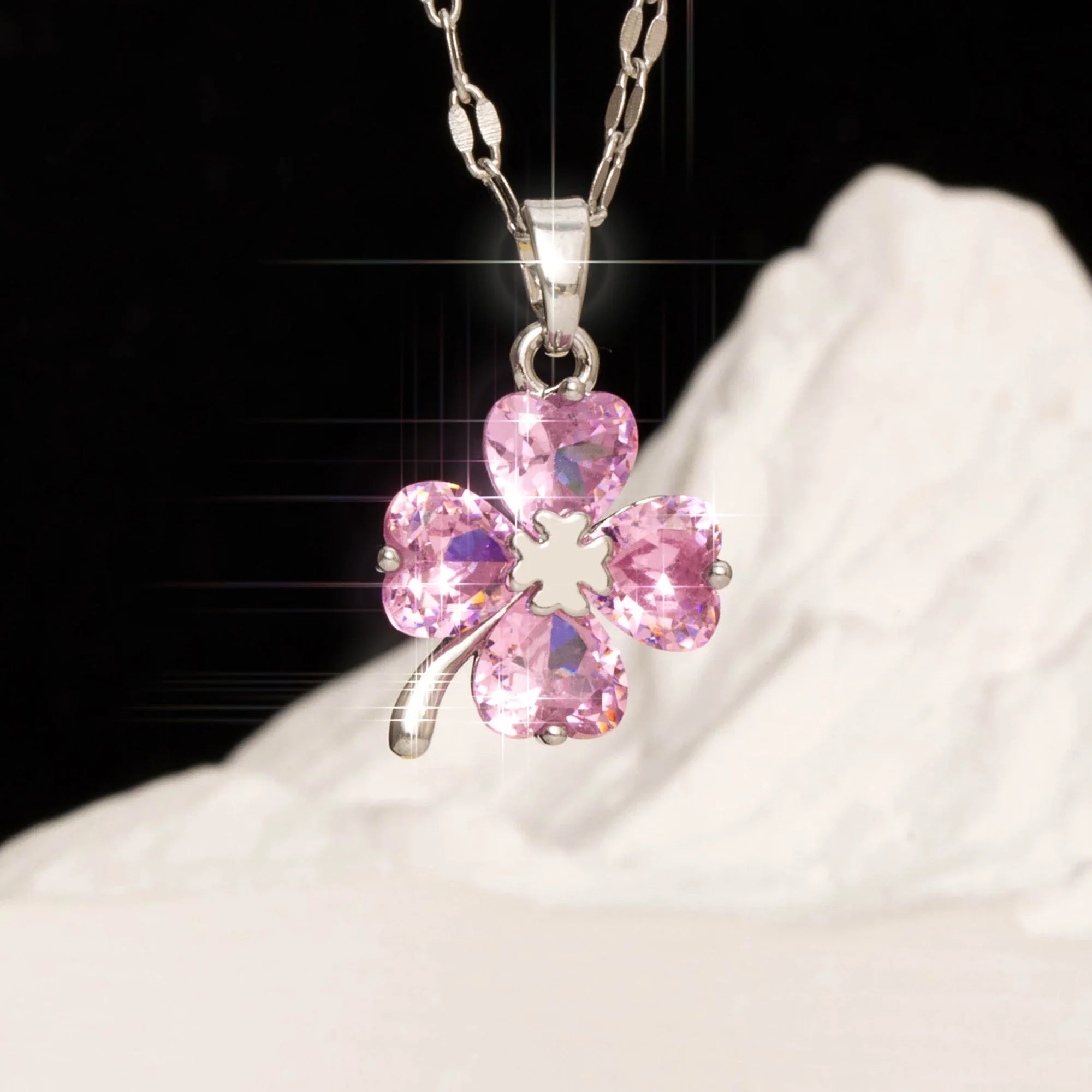 Necklace with Colored Four-Leaf Clover Pendant silver and pink