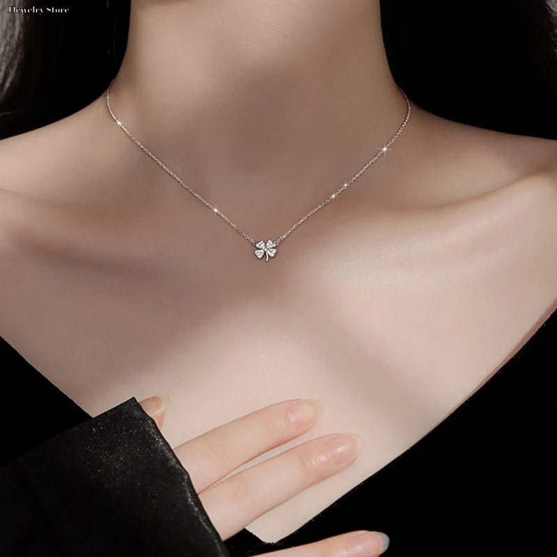 Necklace with Four-Leaf Clover Lucky Charm Pendant for Women