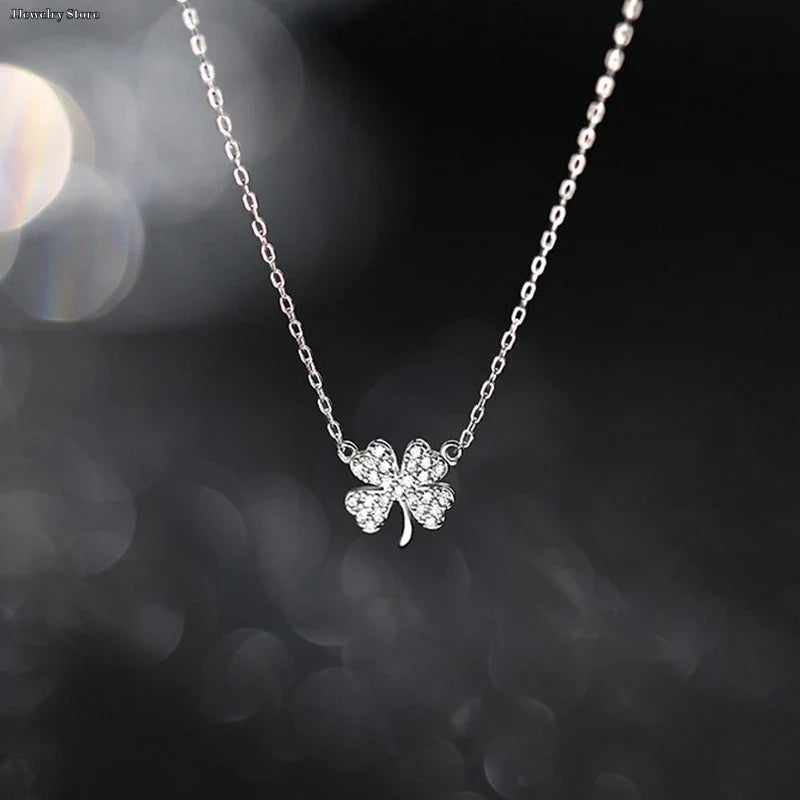 Necklace with Four-Leaf Clover Lucky Charm Pendant for Women
