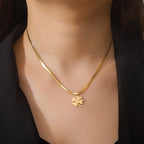 Necklace with Four-Leaf Clover Lucky Pendant gold