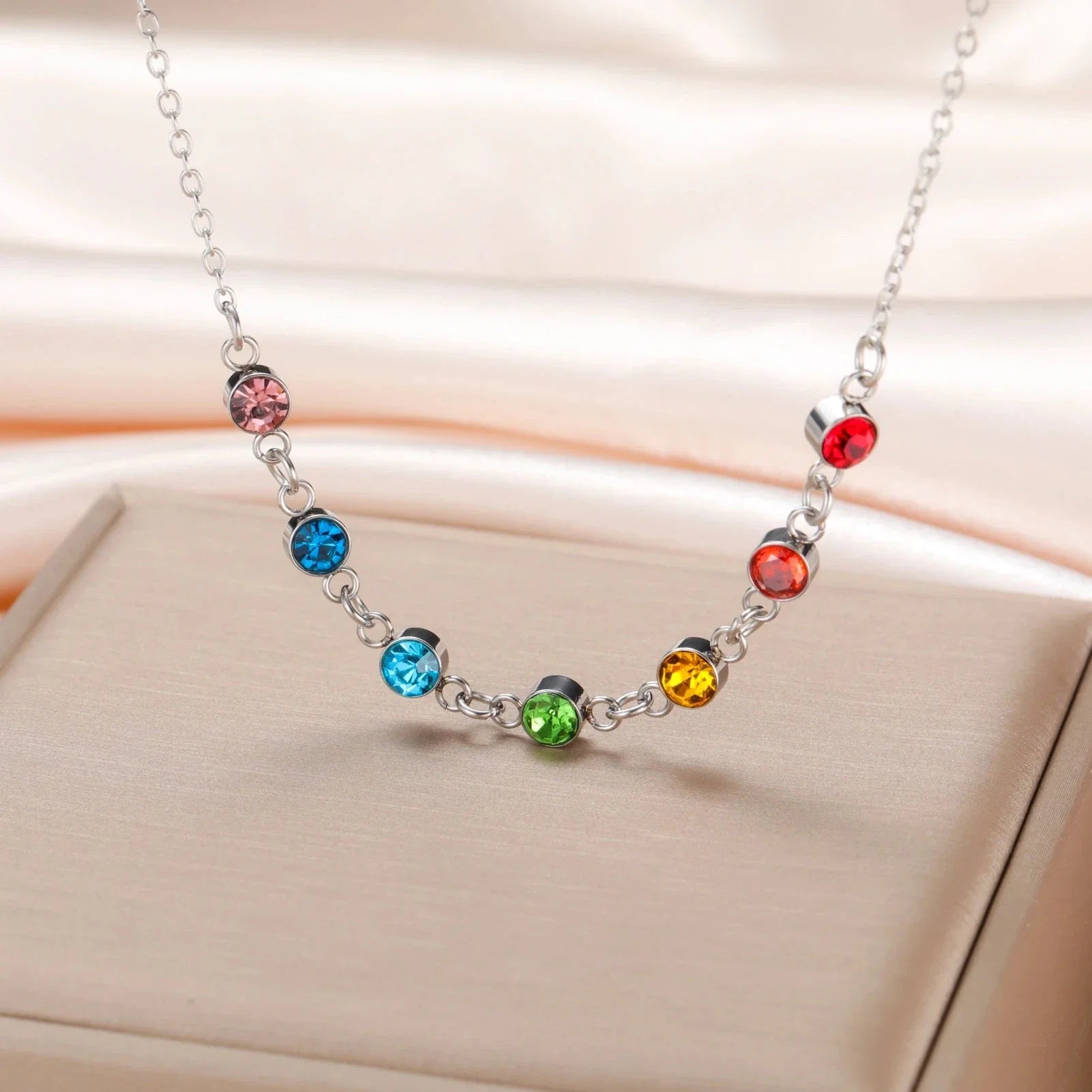 Protection Necklace with 7 Chakra Stone Pendant for Women silver