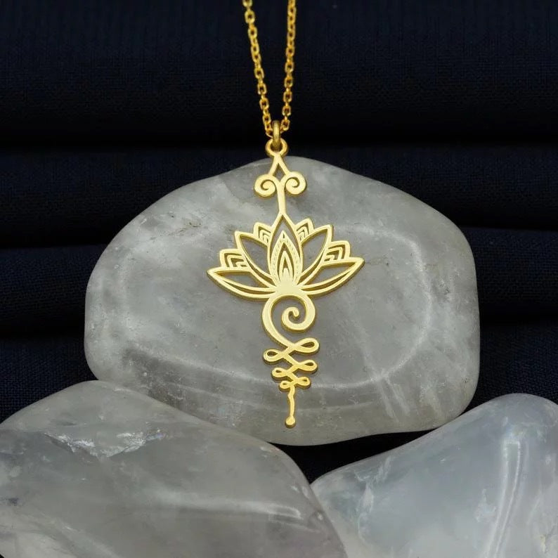 Gold Lotus Shine Necklace