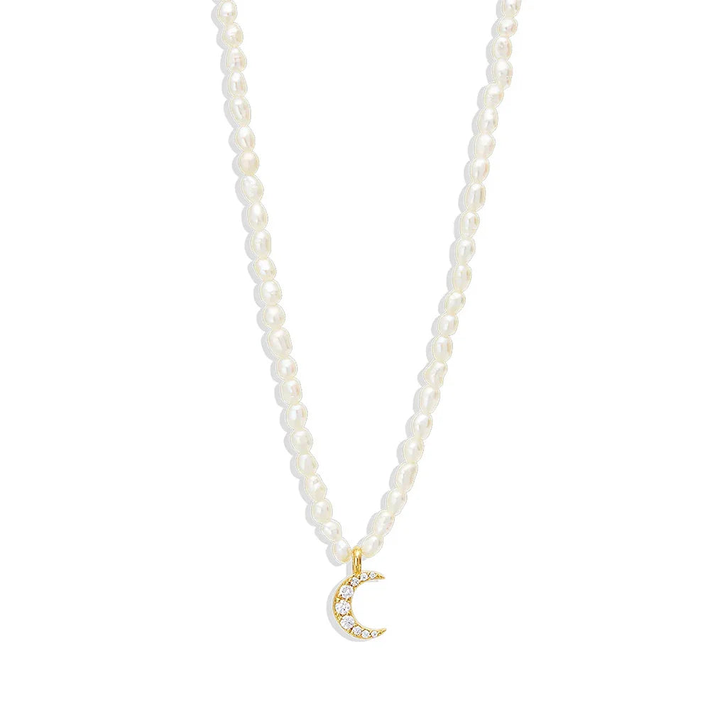 Moon Pendant Pearl Necklace