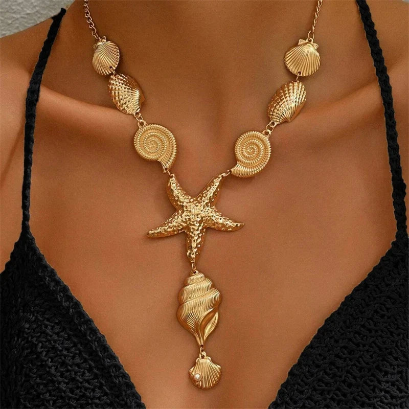 Y-necklace with shell and starfish