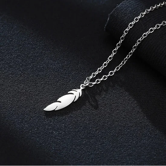 Discreet feather necklace and pendant for men