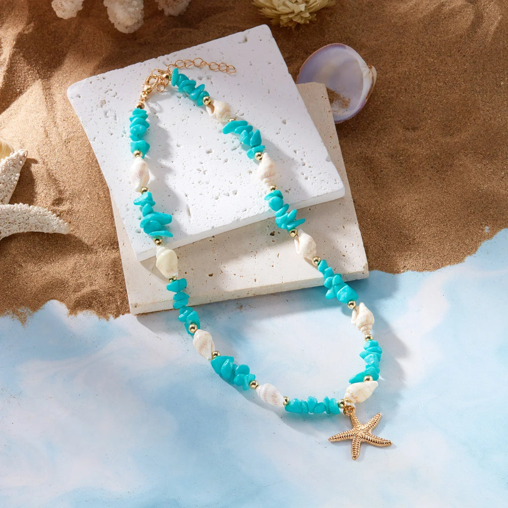 Women's shell pendant necklace in turquoise