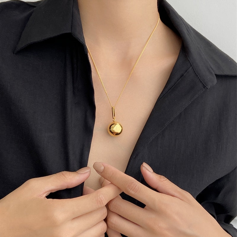 Pregnant Woman's Bola Pregnancy Necklace with Pendant
