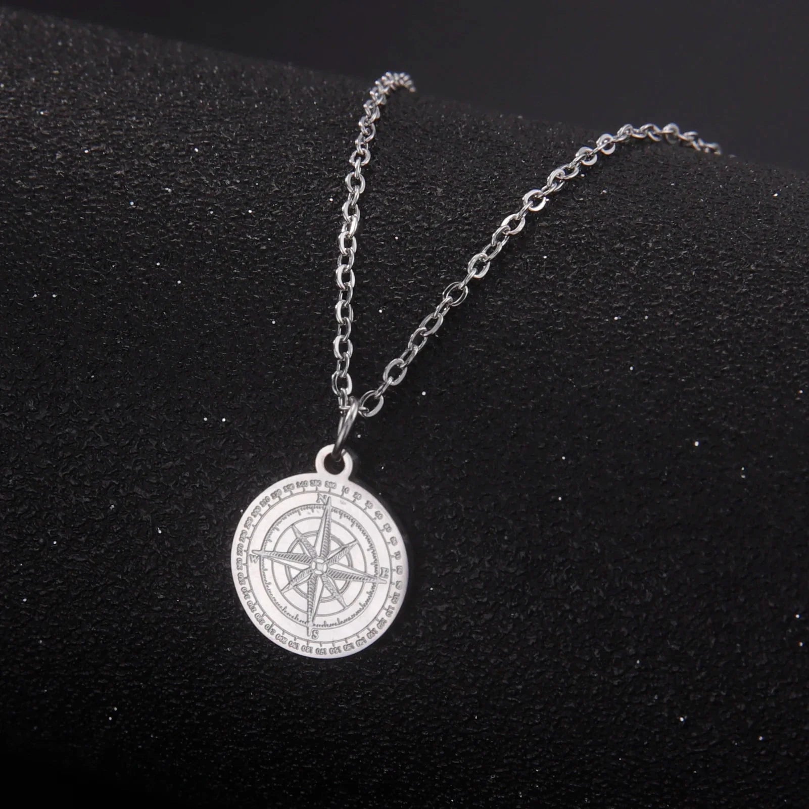Women's Necklace Compass Pendant Rose of the Winds Cardinal Silver