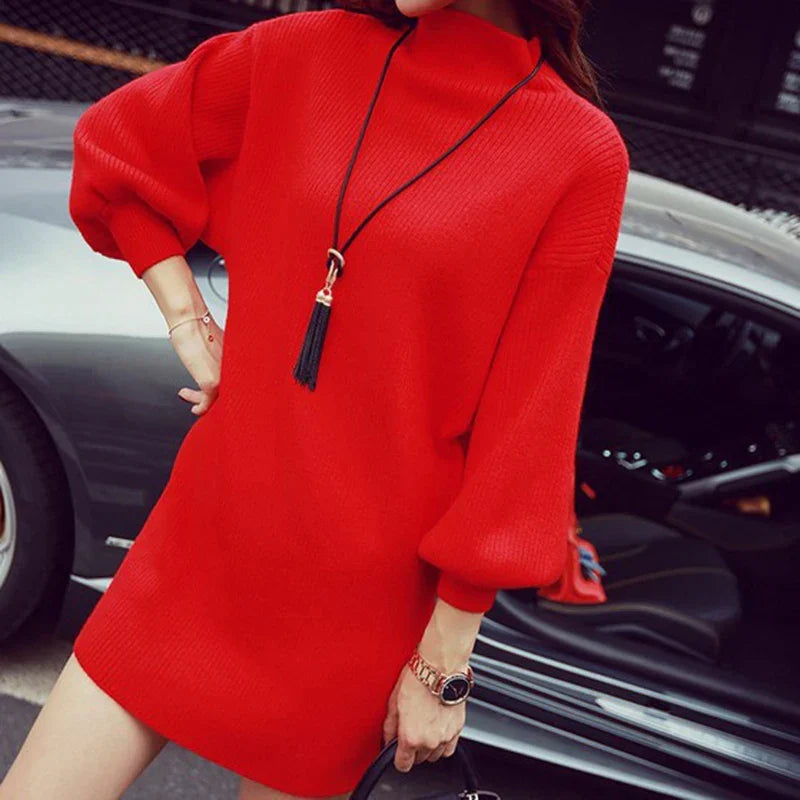 Long necklace with knot pendant for women