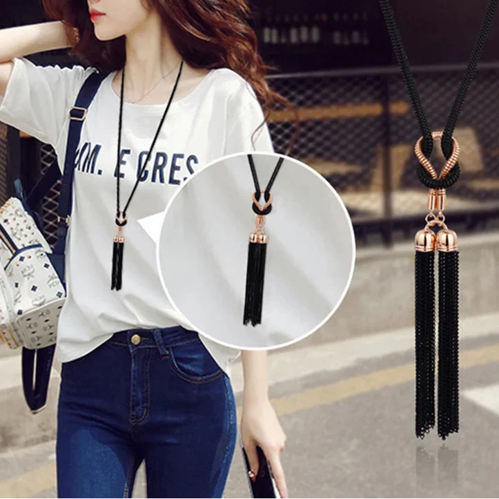 Long necklace with knot pendant for women