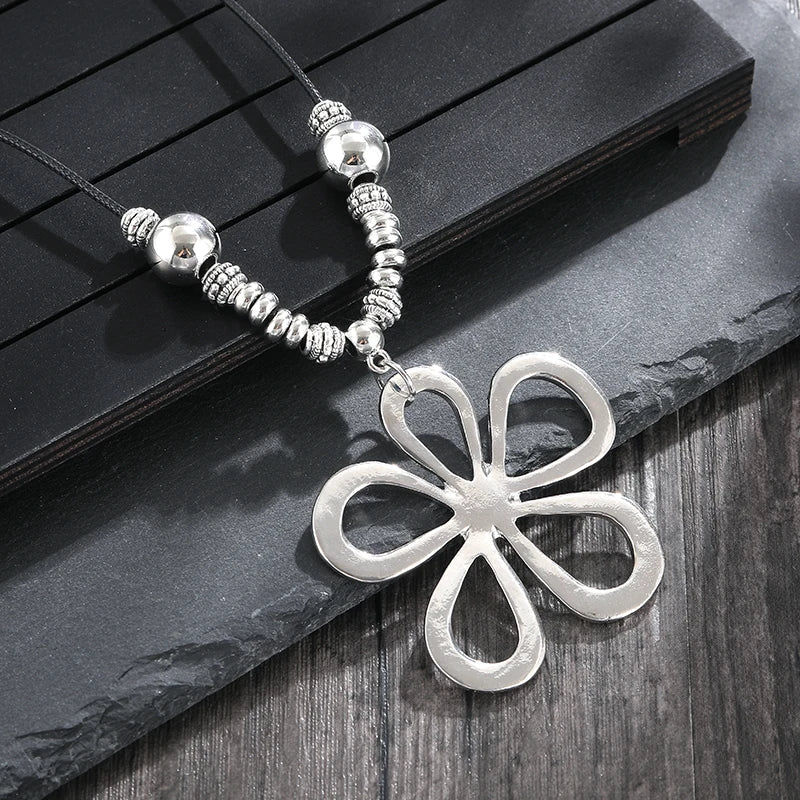 Ethnic Style Large Flower Pendant Necklace 1