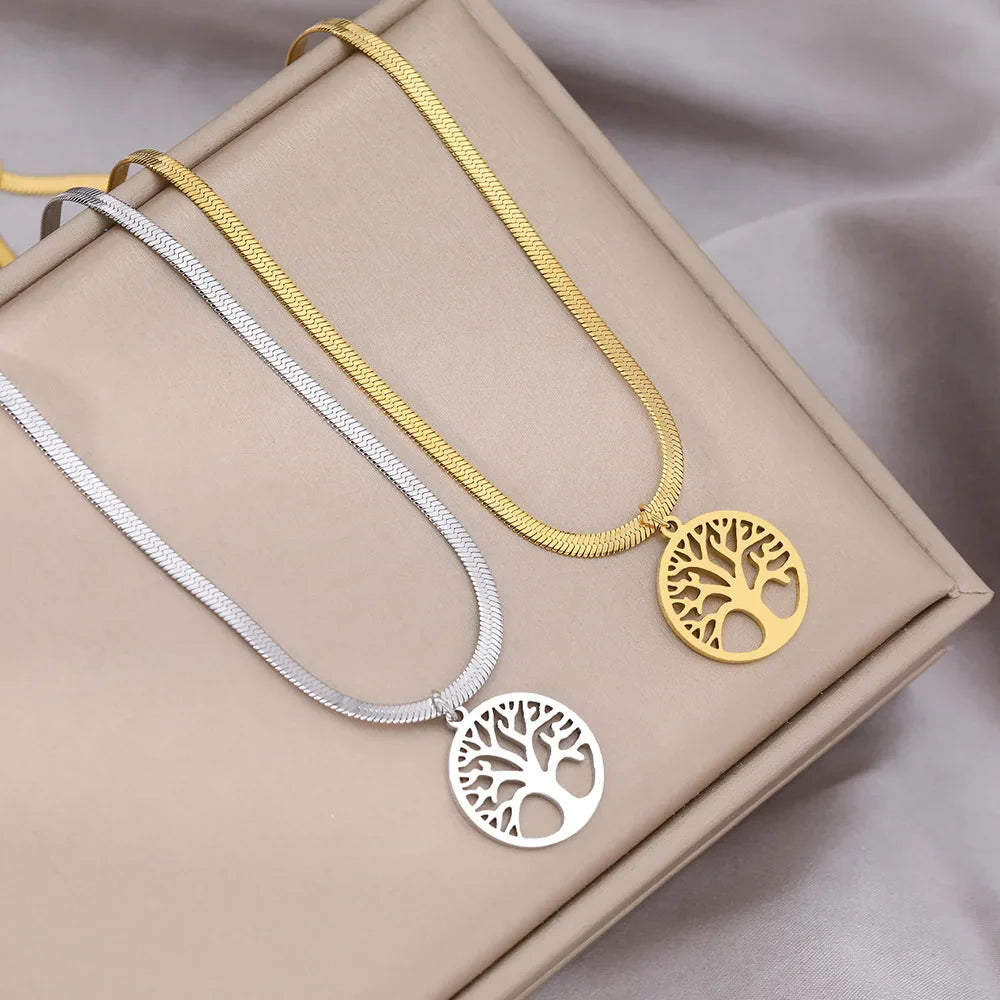 Tree of Life Necklace & Pendant - Chain & Tree of Life Medallion for Women silver
