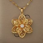 Pendant Necklace with Pretty Spinning Flower Anti-Stress
