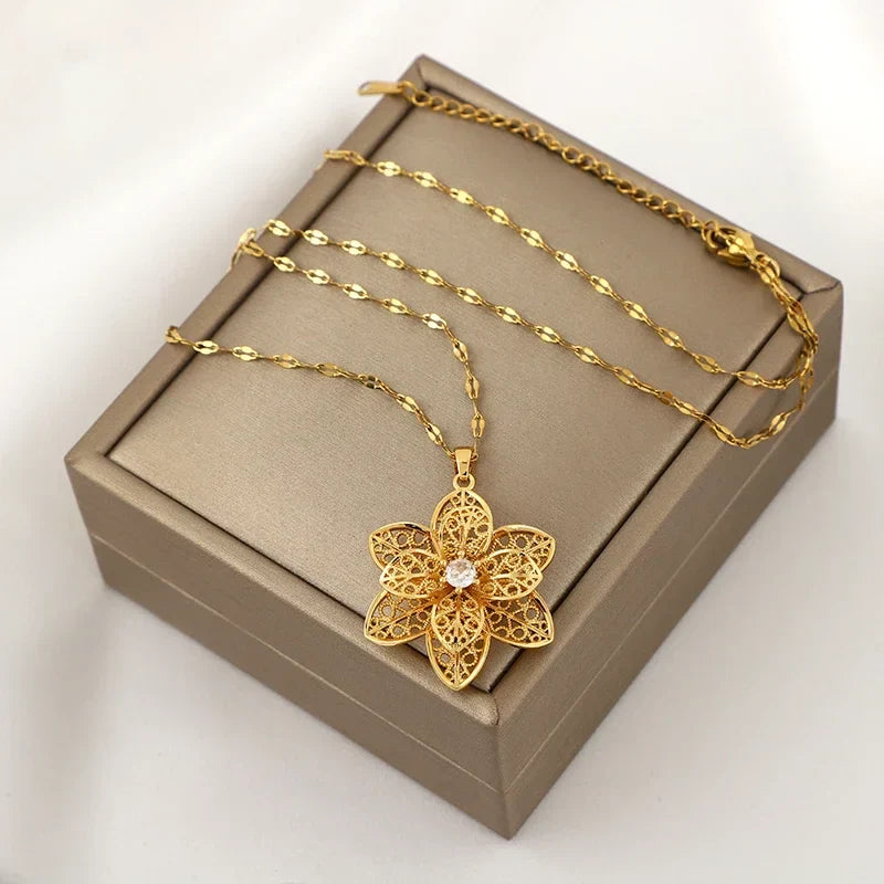 Pendant Necklace with Pretty Spinning Flower Anti-Stress