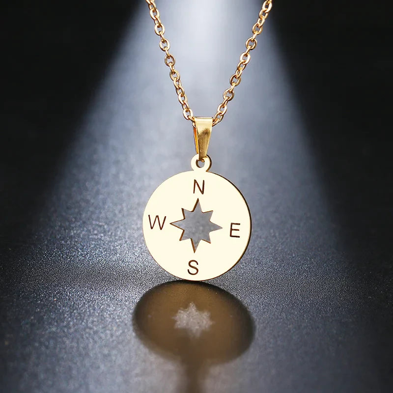 Cardinal Compass Pendant Necklace Rose of the Winds gold