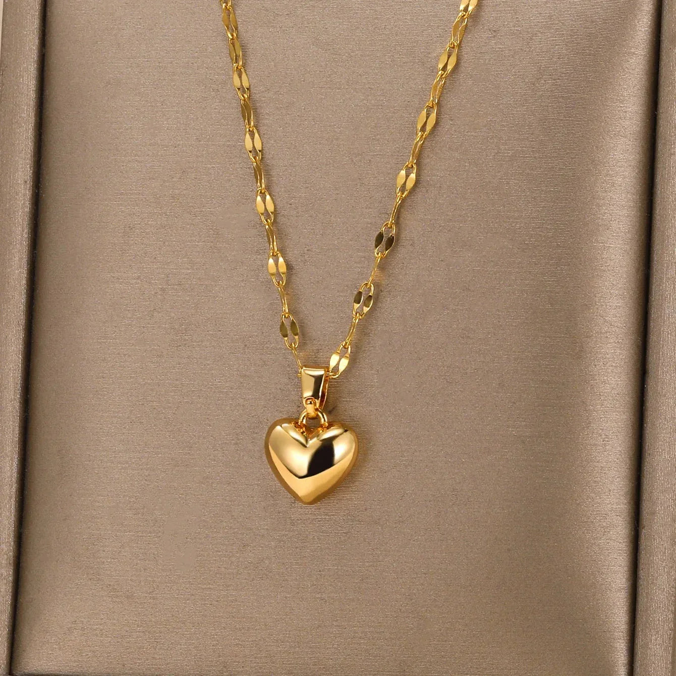 Golden Heart Pendant Necklace