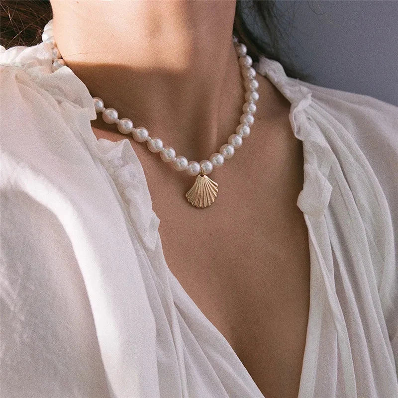 Shell Pendant Necklace Scallop Shell with White Pearls
