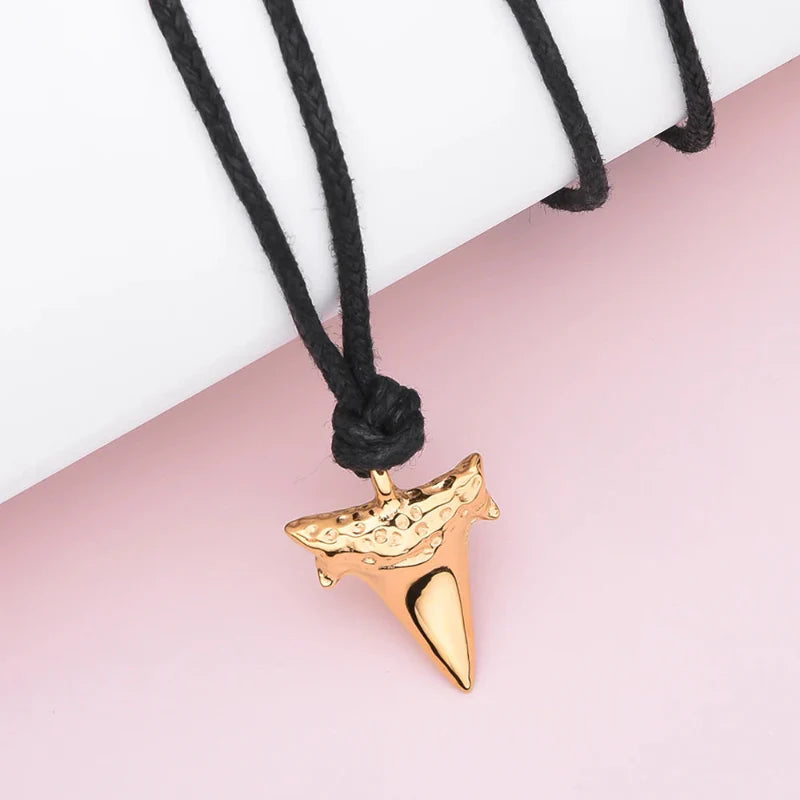Shark Tooth Pendant Necklace for Men gold