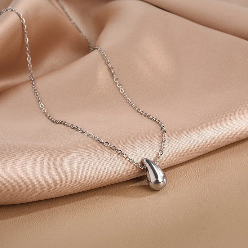 Fine Necklace Pendant Water Drop silver