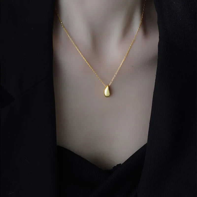 Fine Necklace Pendant Water Drop gold