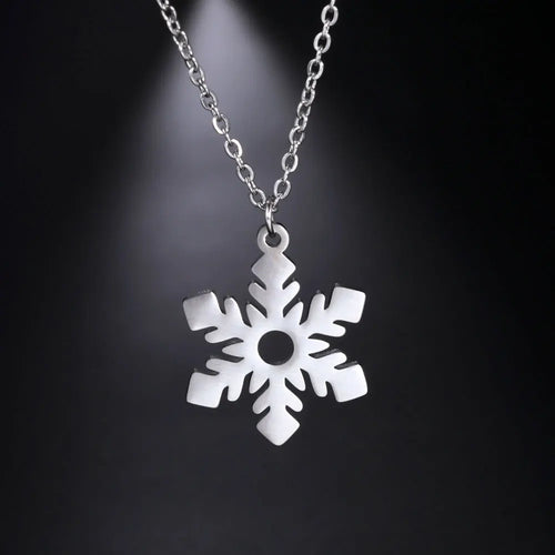 Silver Snowflake Pendant Necklace