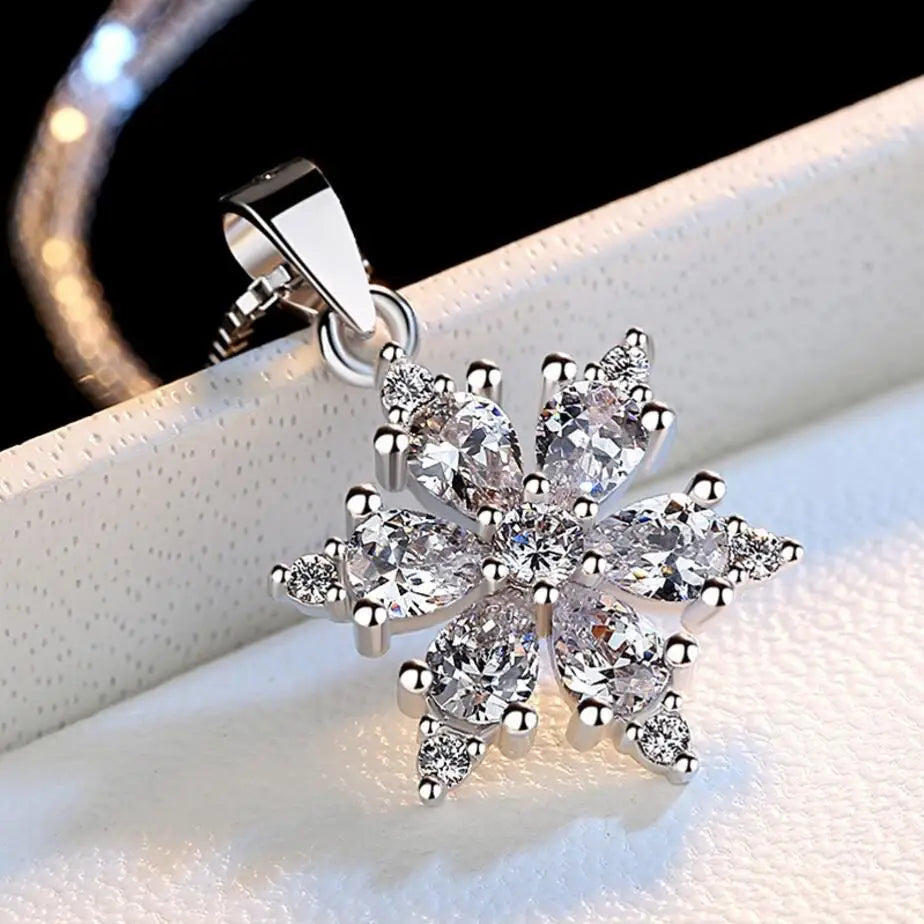 Winter Snowflake Pendant Necklace for Women Silver